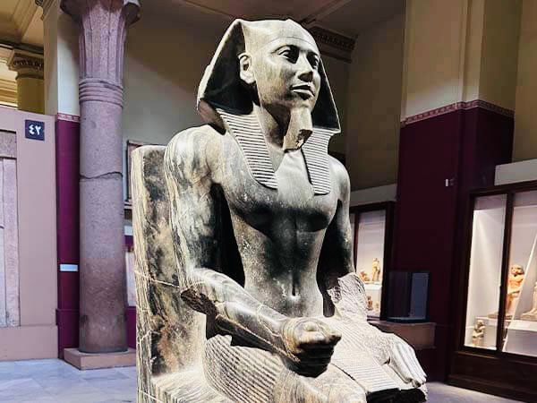Half Day Tour To Egyptian museum