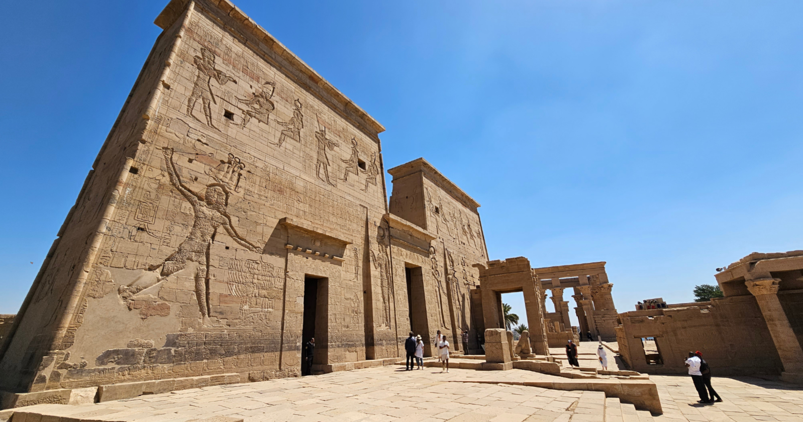 13 Days Cairo, Hurghada and Nile Cruise package