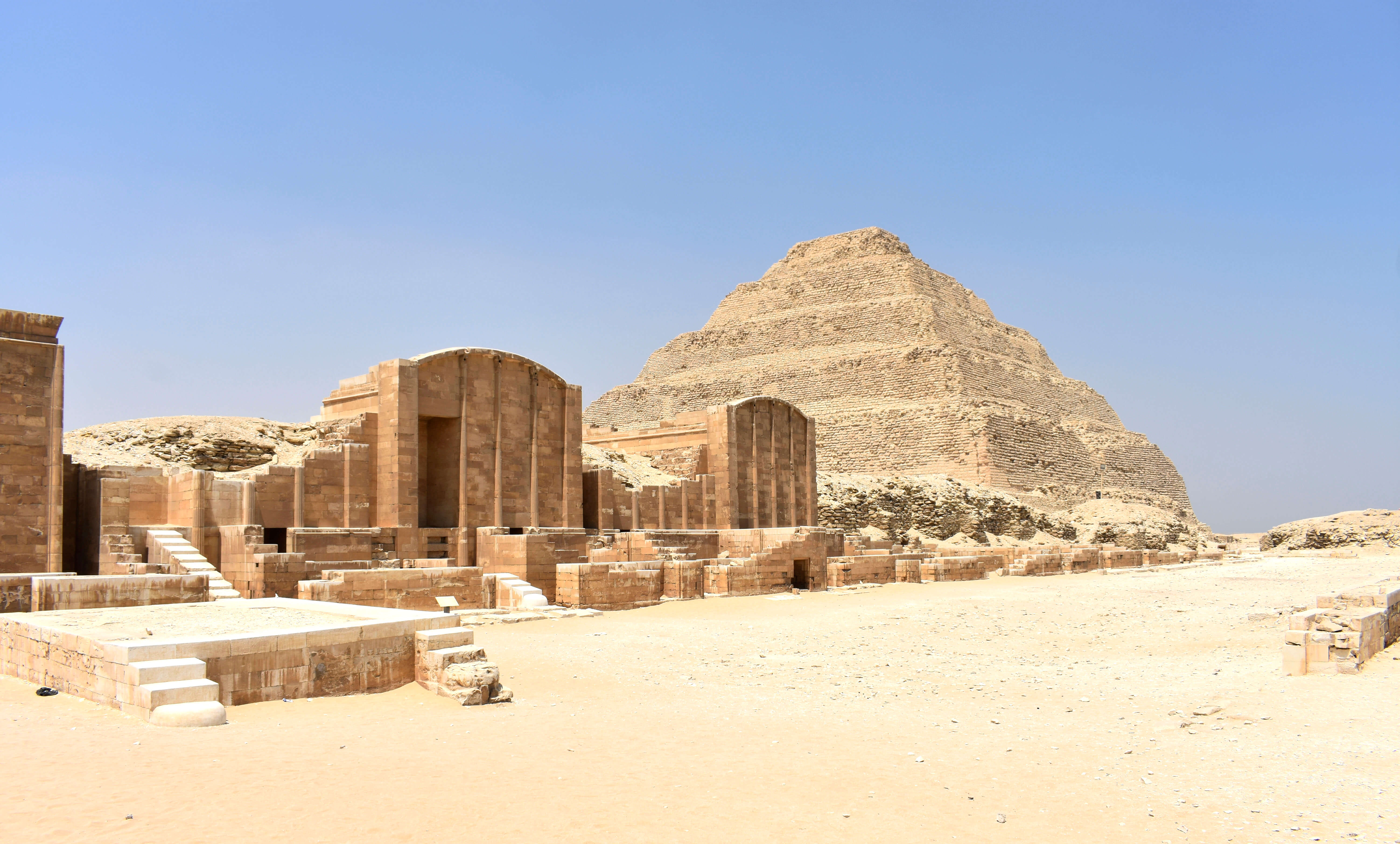 A Day Tour to Giza pyramids, Egyptian museum and Khan El Khalili Bazar
