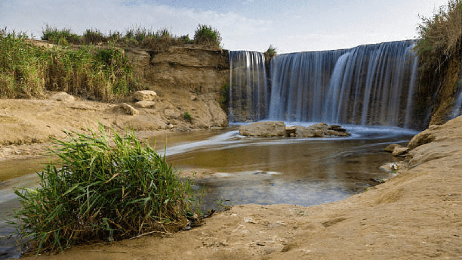 A Day Tour From Cairo To Al Fayoum , Wadi Al Rayan and Wadi Hitan