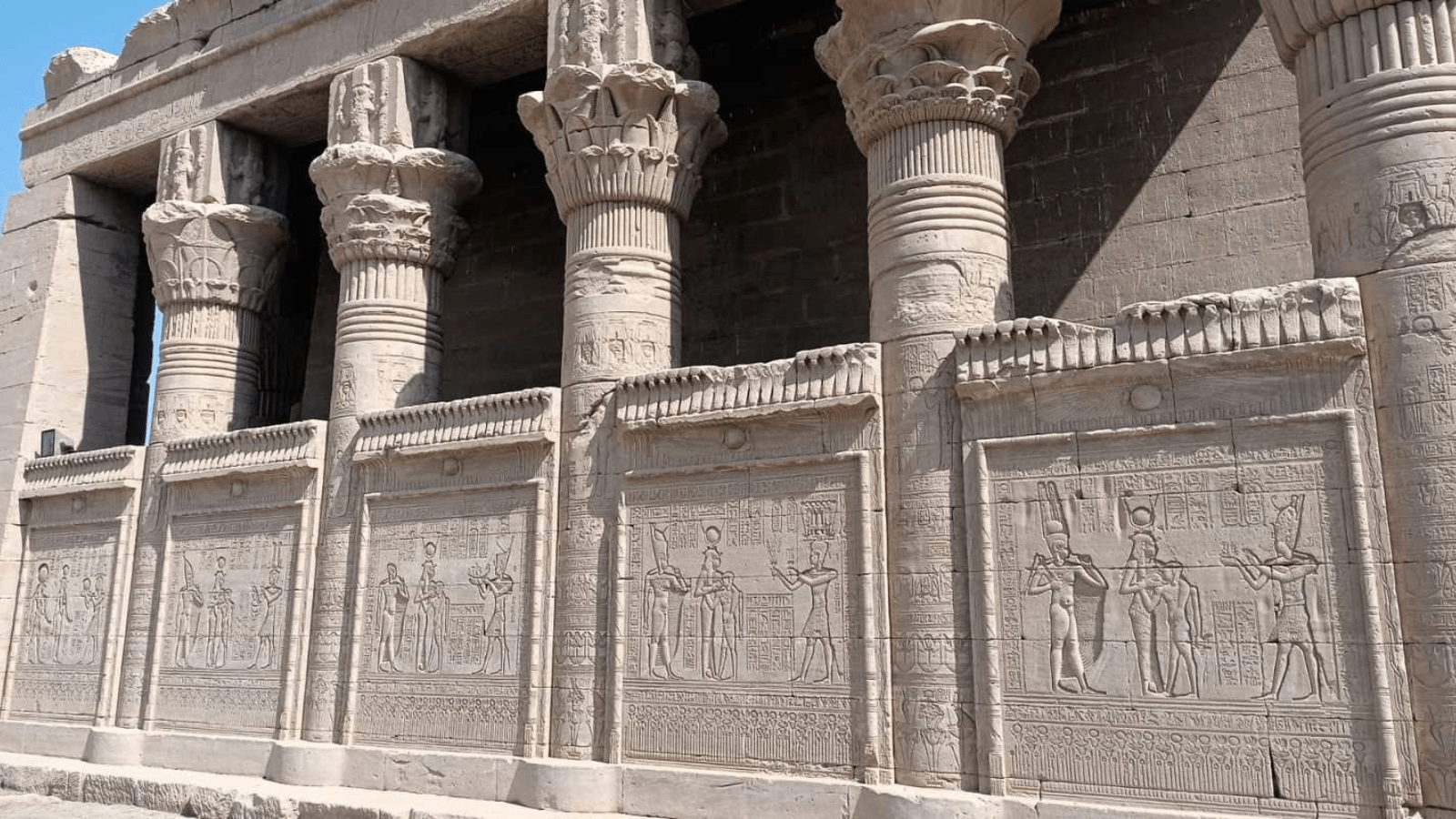 Day Tour from Luxor To Dendera and Abydos