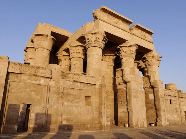 Day Tour from Aswan To Kom Ombo and Edfu