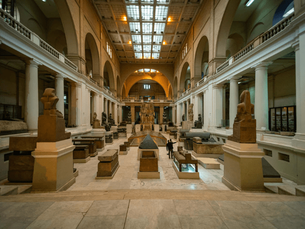 Private Day Tour from Hurghada To Cairo by Plane