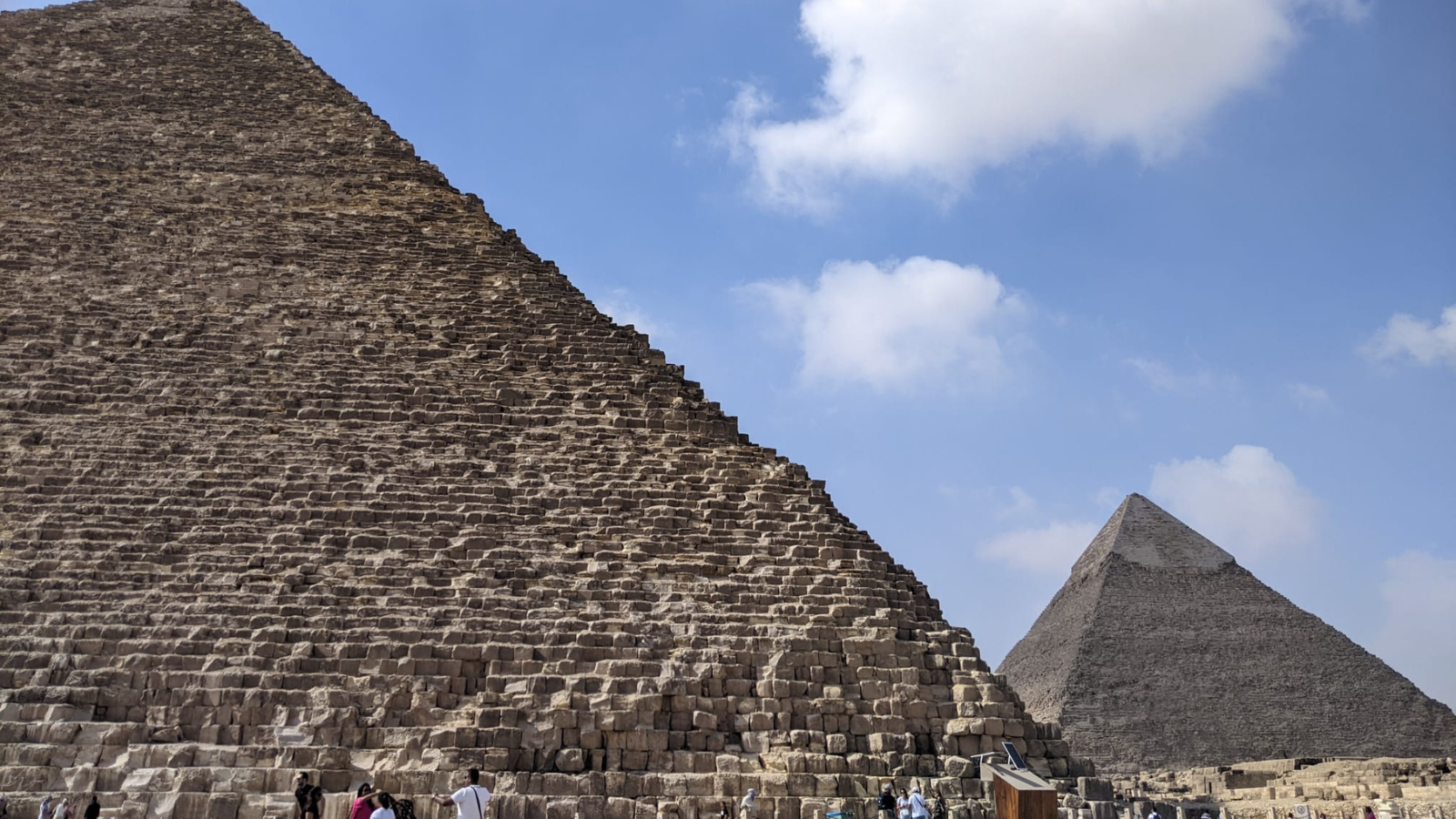 Day Tour from Hurghada To Cairo by Bus