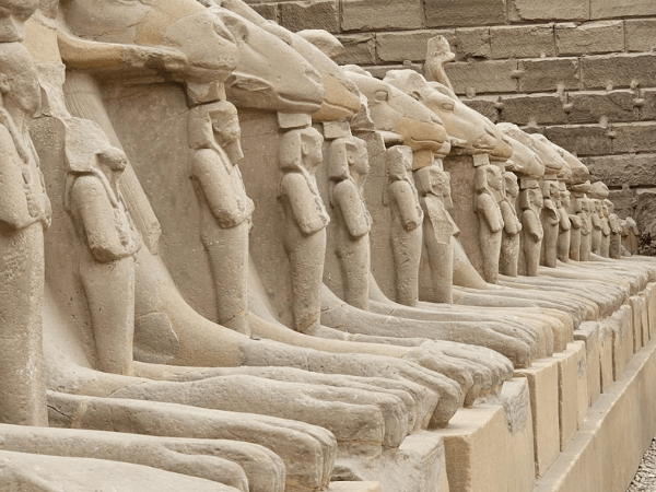 2 Days Tour From Hurghada to East And West of Luxor