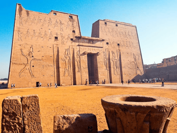 Edfu temple