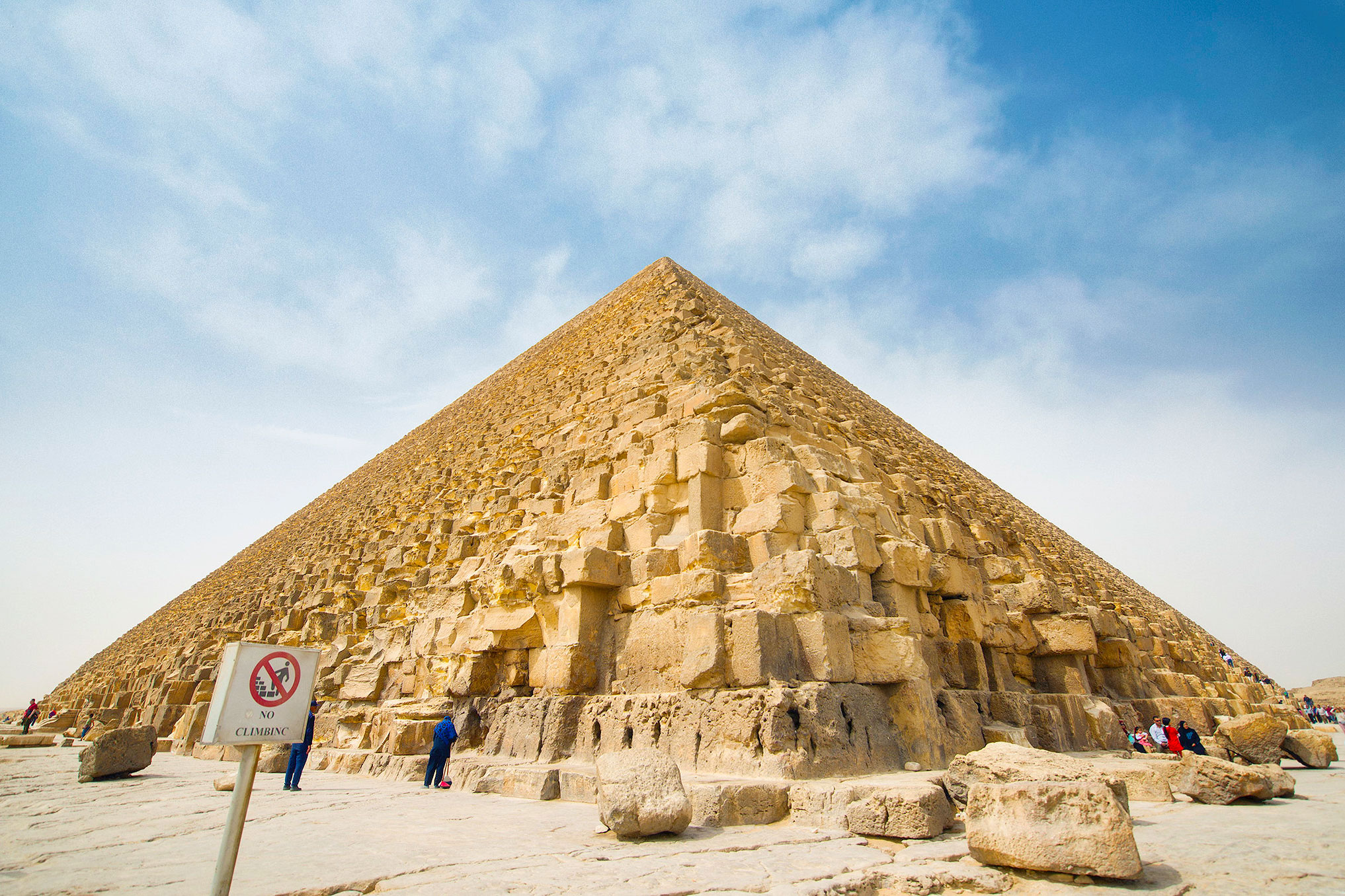 Day Tour from Sharm el Sheikh To Cairo by Bus