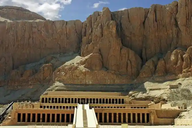 Private Day Tour from Hurghada To Luxor